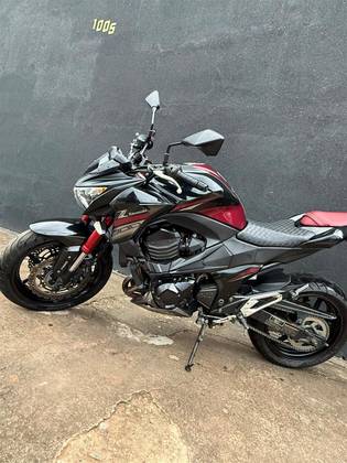 KAWASAKI Z800 ABS 